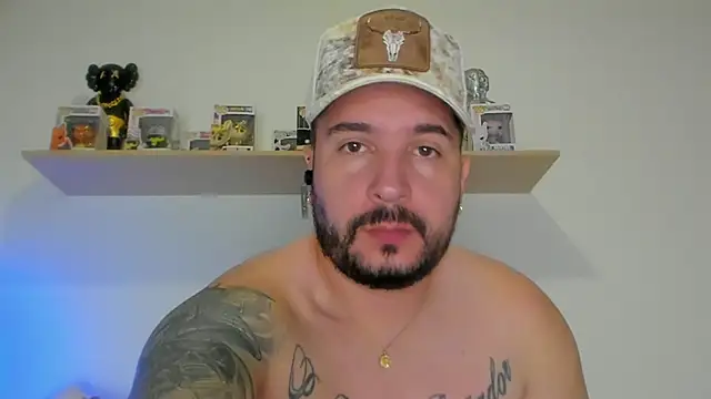 camilo restrepo21 online show from April 5, 11:35 pm