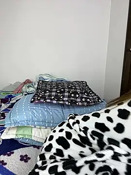 Snapshot of sandylau chatting on July 14, 2:05 am sandylau online show from July 14, 2:05 am