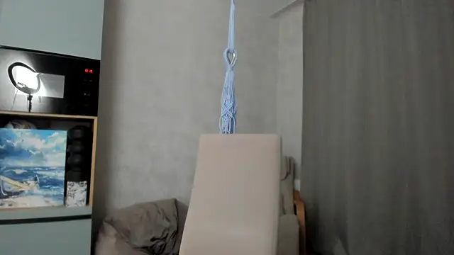 why again me online show from October 5, 4:16 pm