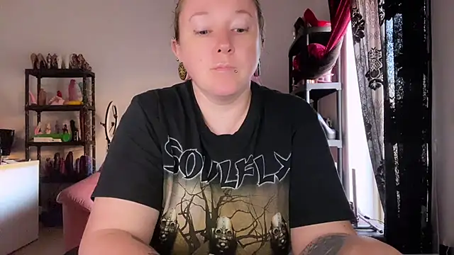 kisicaxx online show from July 5, 5:20 pm