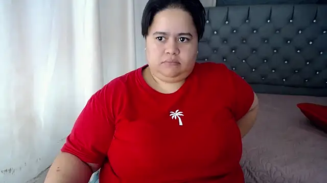 Snapshot of hotlesby4uxxx chatting on December 9, 7:29 pm hotlesby4uxxx online show from December 9, 7:29 pm