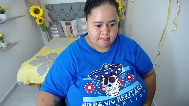 Snapshot of hotlesby4uxxx chatting on October 4, 11:08 am hotlesby4uxxx online show from October 4, 11:08 am