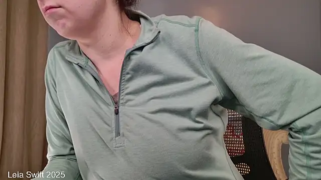 LeiaSwift online show from February 14, 2:02 pm