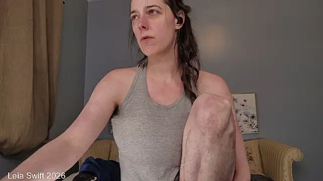 Snapshot of LeiaSwift chatting on February 5, 10:25 pm LeiaSwift online show from February 5, 10:25 pm