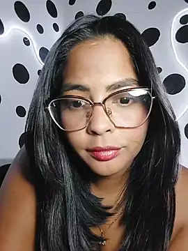 Snapshot of missmelissa_ chatting on June 19, 2:38 am missmelissa online show from June 19, 2:38 am