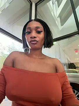Snapshot of __Nessa__ chatting on April 5, 12:46 pm Nessa online show from April 5, 12:46 pm