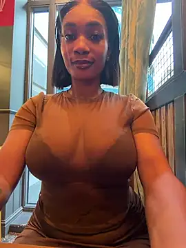 Snapshot of __Nessa__ chatting on May 8, 11:48 am Nessa online show from May 8, 11:48 am