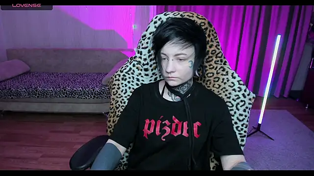 acid trip1l online show from February 10, 6:56 pm