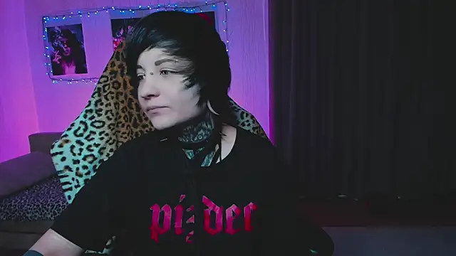 acid trip1l online show from September 26, 9:19 pm