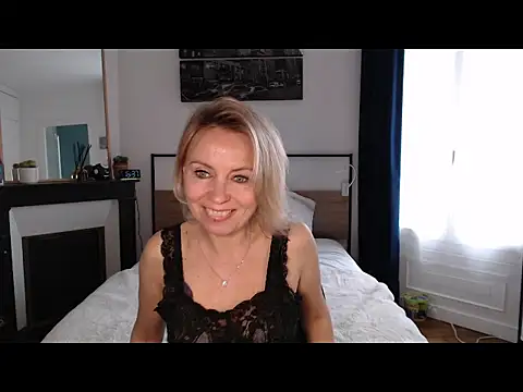 ADreamLady online show from March 9, 3:38 pm