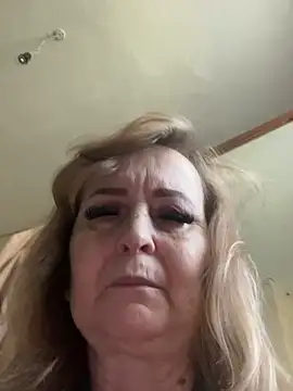 Irina2909xh online show from May 16, 12:04 pm