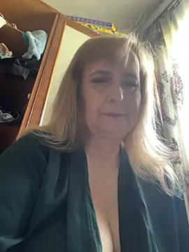 Irina2909xh online show from June 28, 8:31 am