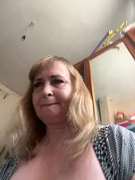 Irina2909xh online show from July 18, 5:55 am
