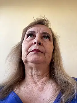 Irina2909xh online show from July 30, 7:40 am