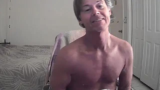 nakeedcowboi65 online show from March 20, 8:41 am