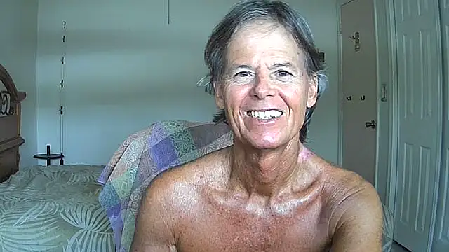 Snapshot of nakeedcowboi65 chatting on May 12, 12:57 pm nakeedcowboi65 online show from May 12, 12:57 pm