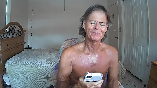 nakeedcowboi65 online show from August 2, 9:13 pm
