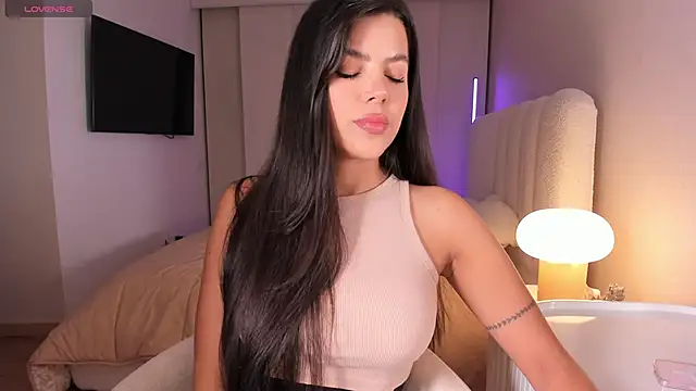 Snapshot of salome__11 chatting on September 18, 2:02 am salome 11 online show from September 18, 2:02 am