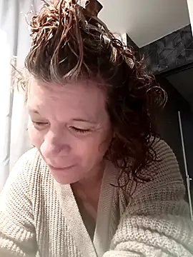 jennylovence online show from November 6, 7:09 am