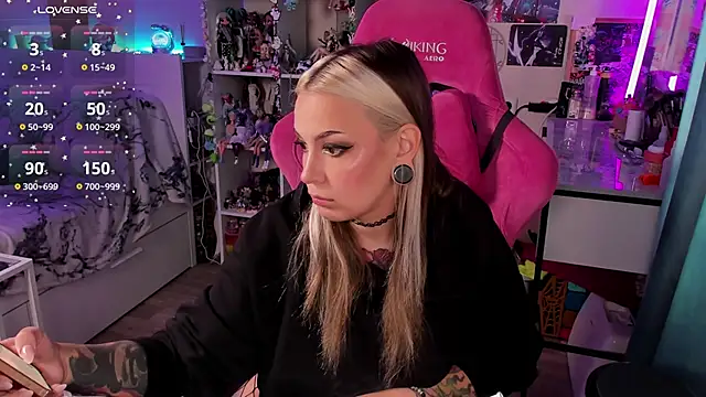 ChloeKohaku online show from September 23, 6:38 am