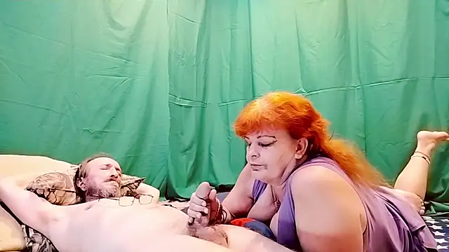 Snapshot of Siberia-Taiga chatting on June 7, 7:17 pm Siberia-Taiga online show from June 7, 7:17 pm