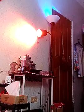 QueenSoreal online show from February 5, 6:59 pm