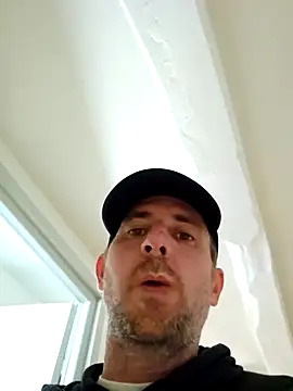 verylargecock online show from September 9, 11:21 am