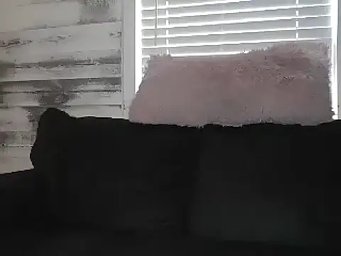 Snapshot of AshleyRain chatting on June 18, 2:43 pm AshleyRain online show from June 18, 2:43 pm