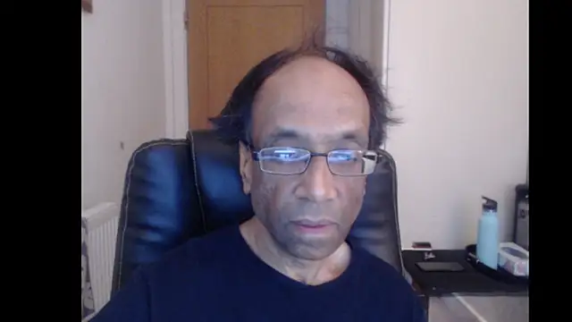 rauncher1 online show from May 1, 8:41 am