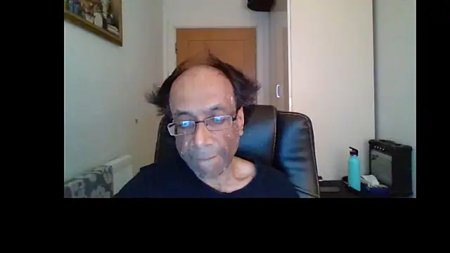 Snapshot of rauncher1 chatting on June 15, 8:16 am rauncher1 online show from June 15, 8:16 am