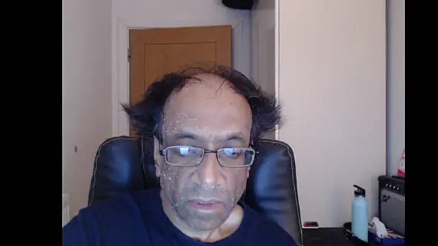rauncher1 online show from June 22, 8:22 am