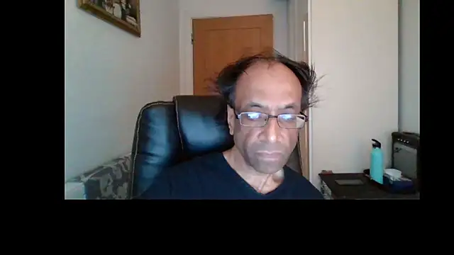 rauncher1 online show from July 18, 8:29 am