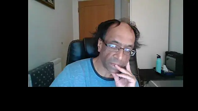 rauncher1 online show from August 3, 9:48 am