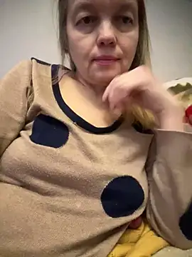 Susanel online show from January 17, 9:17 pm