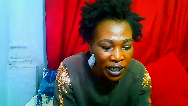 Snapshot of freaky_naughty chatting on May 30, 12:02 pm freaky naughty online show from May 30, 12:02 pm