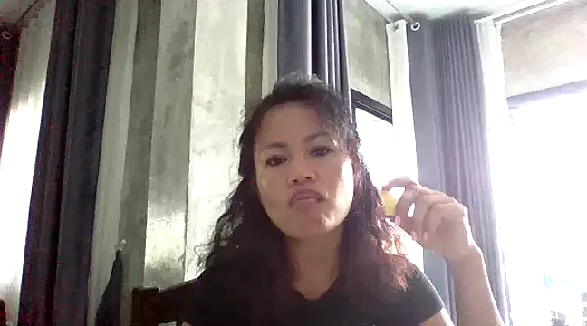 nareethai online show from December 20, 3:47 am