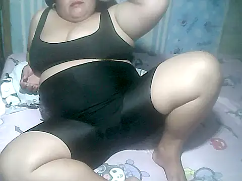 Snapshot of cutechubbyasian chatting on November 21, 1:10 pm cutechubbyasian online show from November 21, 1:10 pm