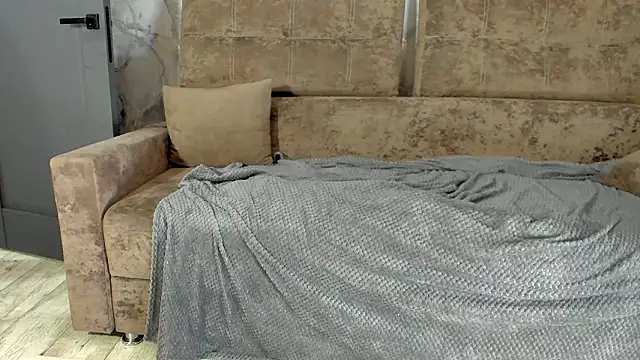 succubus online show from January 15, 9:36 am