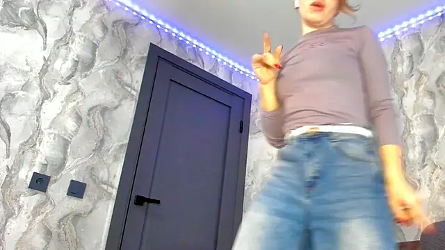 succubus online show from March 12, 7:25 am