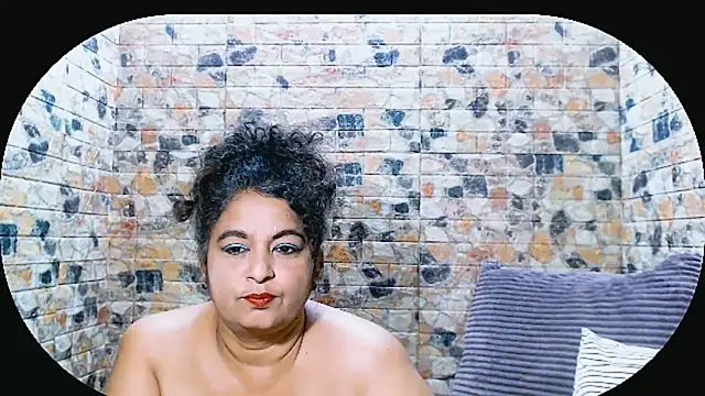 Snapshot of indianstar75 chatting on November 7, 5:24 pm indianstar75 online show from November 7, 5:24 pm