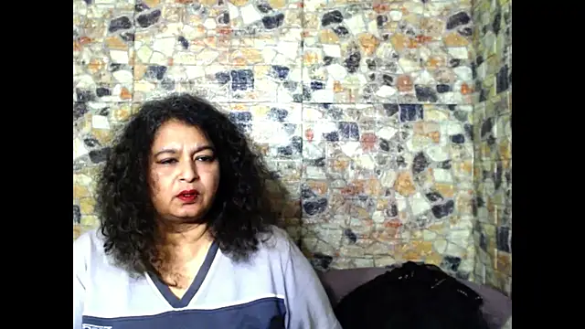 Snapshot of indianstar75 chatting on December 3, 6:17 pm indianstar75 online show from December 3, 6:17 pm