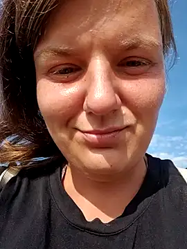 Snapshot of Cutegirlforyou chatting on September 13, 7:19 am Cutegirlforyou online show from September 13, 7:19 am