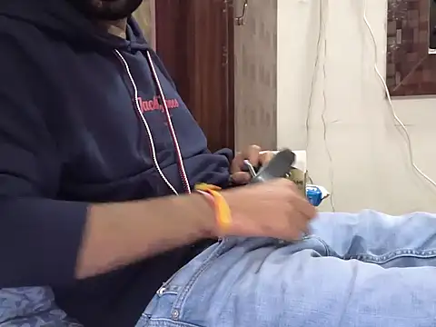 brownie cake cb online show from December 5, 1:42 pm