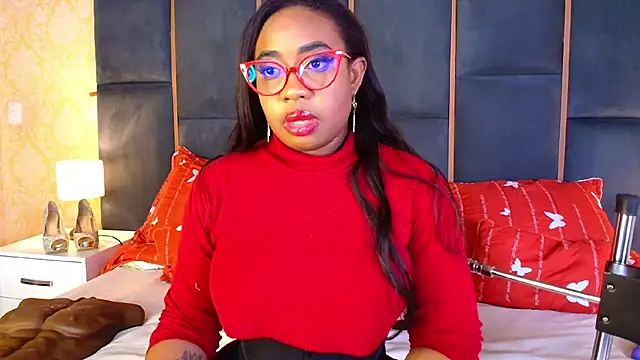 CaseyMoon online show from November 13, 12:37 pm