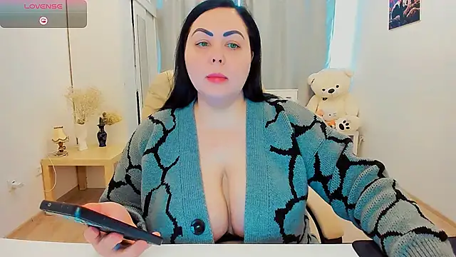 Snapshot of Nina_Hopper chatting on March 30, 1:34 pm Nina Hopper online show from March 30, 1:34 pm