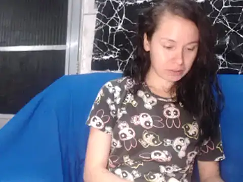 Snapshot of Venusluxodomme chatting on July 12, 3:19 am Venusluxodomme online show from July 12, 3:19 am