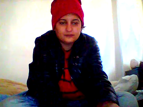 Snapshot of flowerlauren chatting on October 29, 7:43 am flowerlauren online show from October 29, 7:43 am