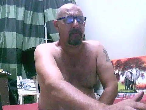 Snapshot of TryingWind chatting on January 18, 5:50 pm TryingWind online show from January 18, 5:50 pm