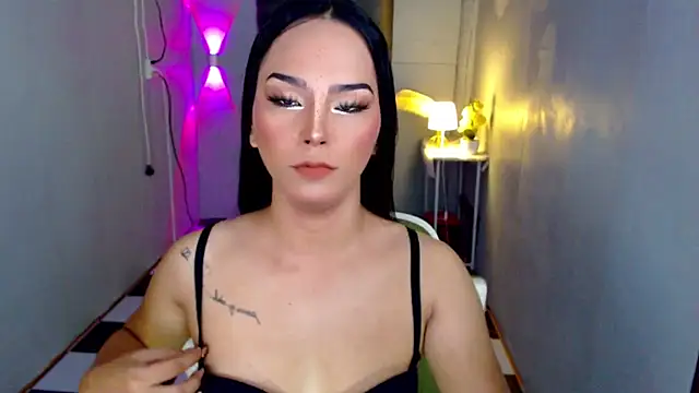 urnaughtydolly69 online show from May 2, 11:59 am