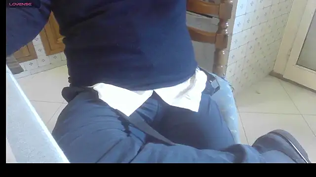 polloiw online show from February 23, 11:51 am